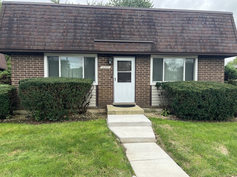 2510 Berkshire Court Waukegan IL 60087