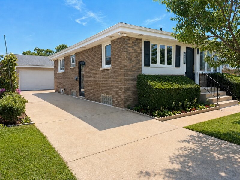 5009 N Ozark Avenue Norridge IL 60706