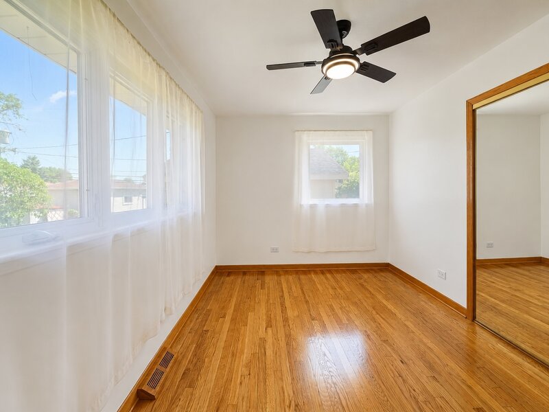 5009 N Ozark Avenue Norridge IL 60706