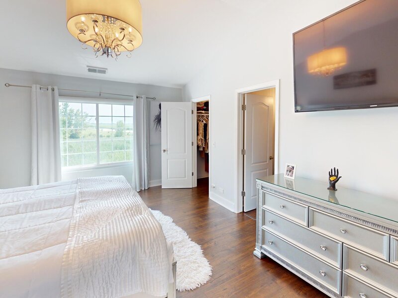 1667 Station Park Drive Grayslake IL 60030