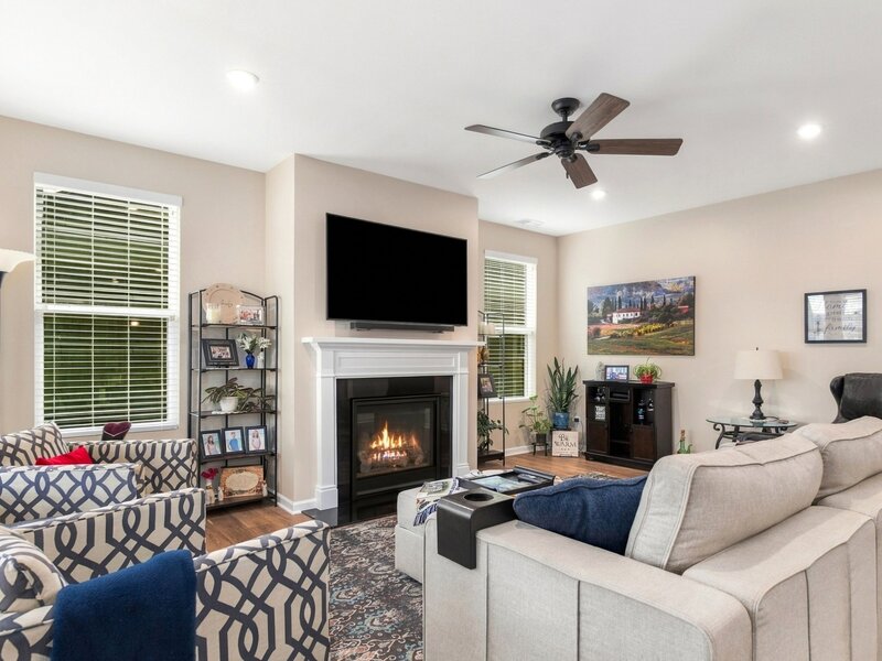 3174 Sweetgrass Circle Aurora IL 60503