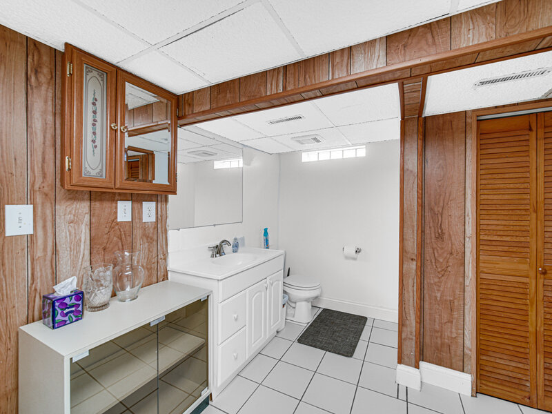 8644 Laramie Avenue Skokie IL 60077