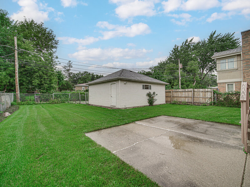 8644 Laramie Avenue Skokie IL 60077