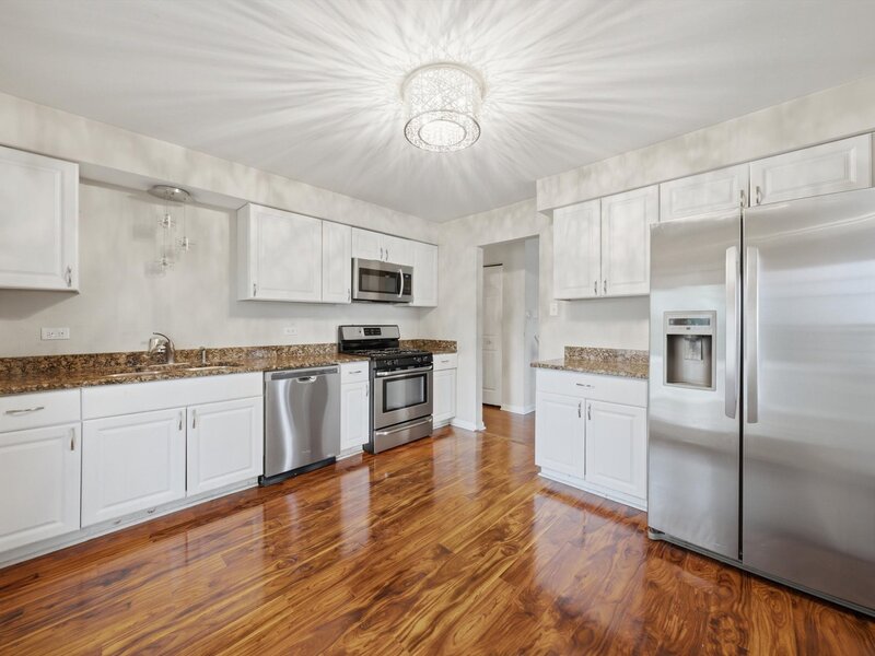 629 Sullivan Lane University Park IL 60484