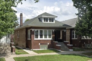 Photo of 7637 S King Drive Chicago IL 60619
