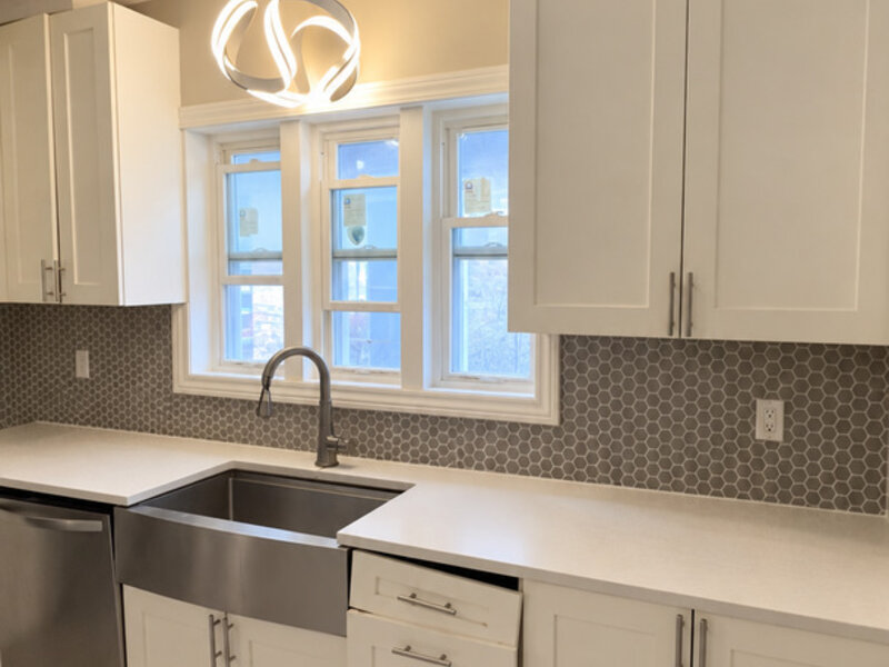 7637 S King Drive Chicago IL 60619