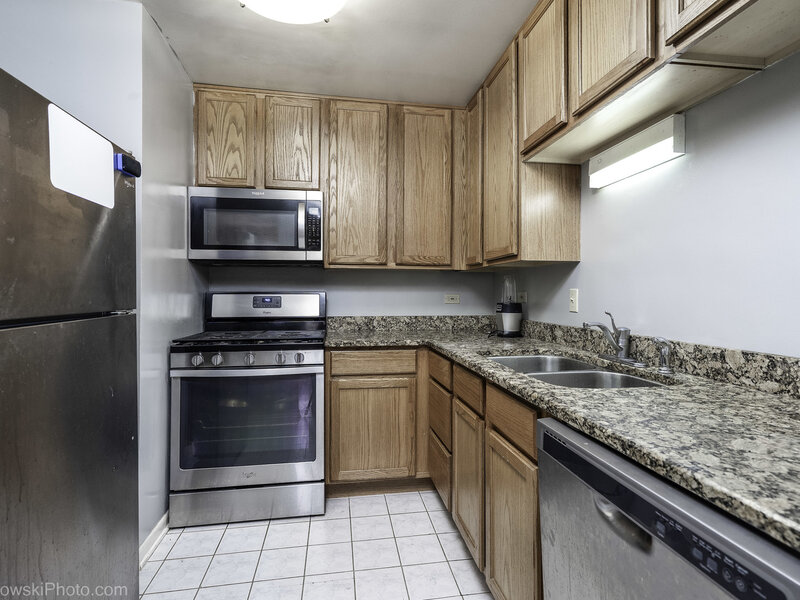 4939 S Dorchester Avenue Chicago IL 60615