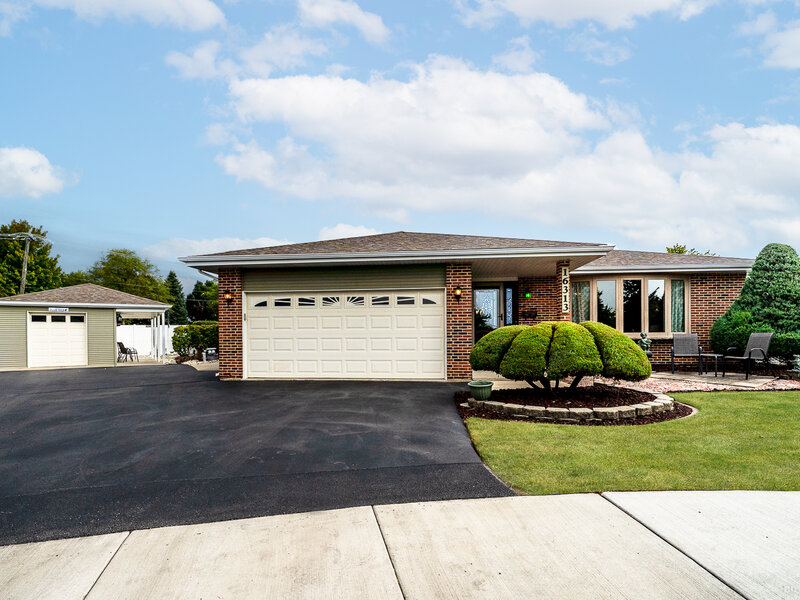 16313 S Jannel Court Lockport IL 60441