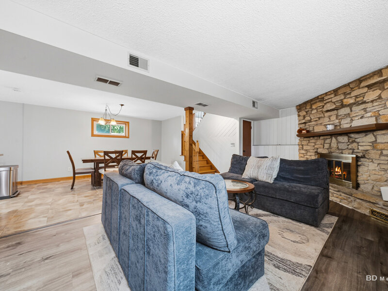 408 N Locust Street Frankfort IL 60423