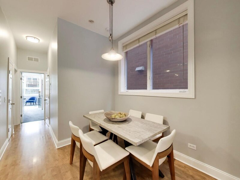 1887 N Poe Street Chicago IL 60614