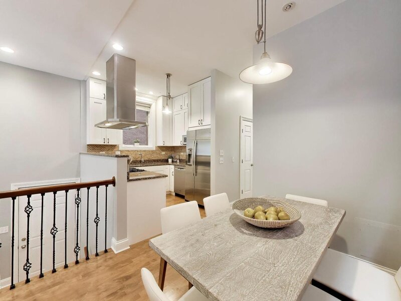 1887 N Poe Street Chicago IL 60614