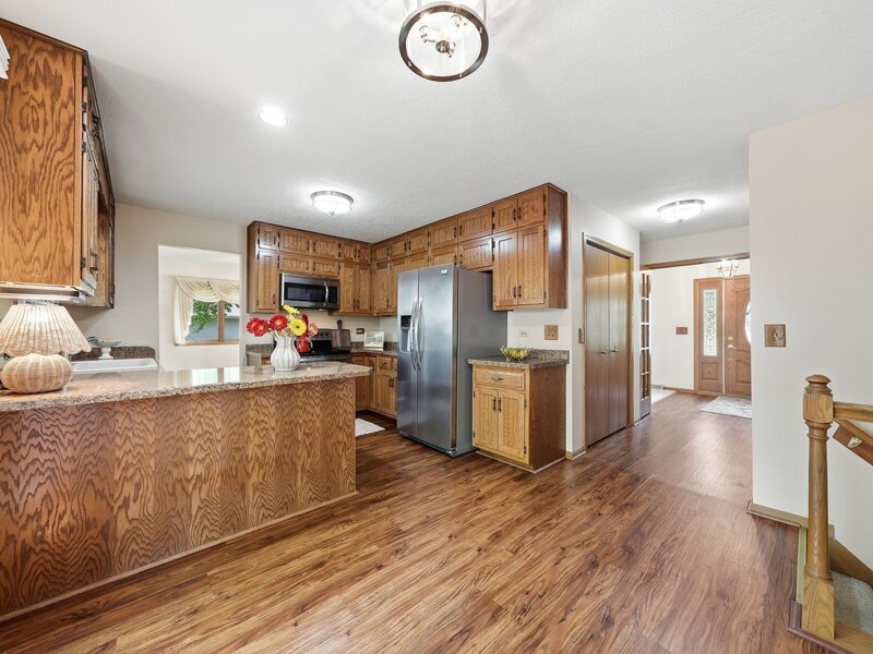 800 Ravinia Drive Shorewood IL 60404