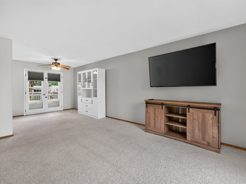 106 E Dresser Road Dekalb IL 60115