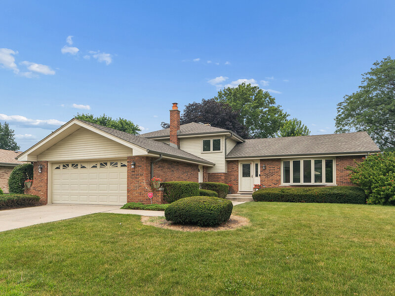 15208 Royal Foxhunt Road Orland Park IL 60462