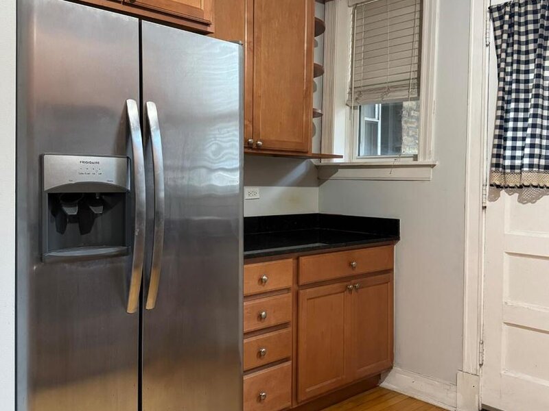 4354 N Wolcott Avenue Chicago IL 60613