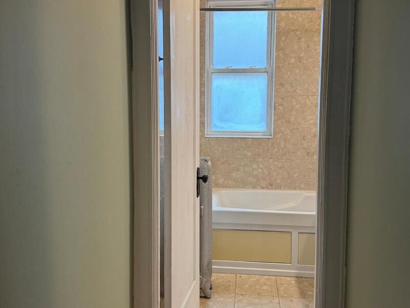 4354 N Wolcott Avenue Chicago IL 60613