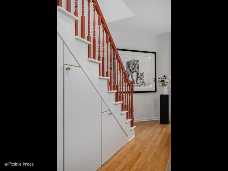 2917 N Damen Avenue Chicago IL 60618
