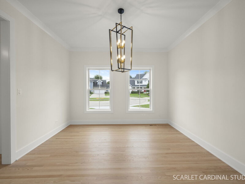 835 Avon Court Glen Ellyn IL 60137