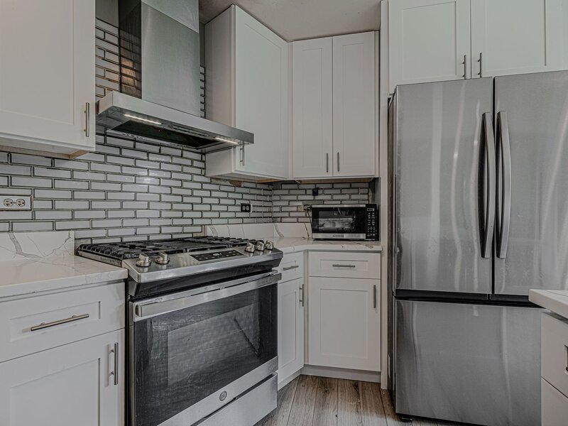 1449 Eliot Trail Elgin IL 60120