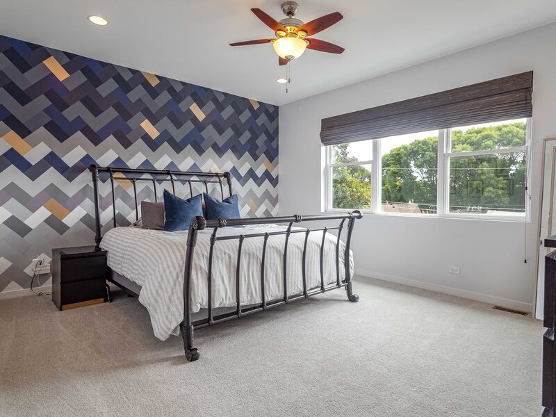 5041 N Normandy Avenue Chicago IL 60656