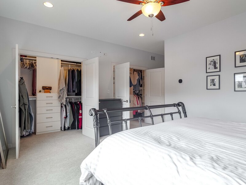 5041 N Normandy Avenue Chicago IL 60656
