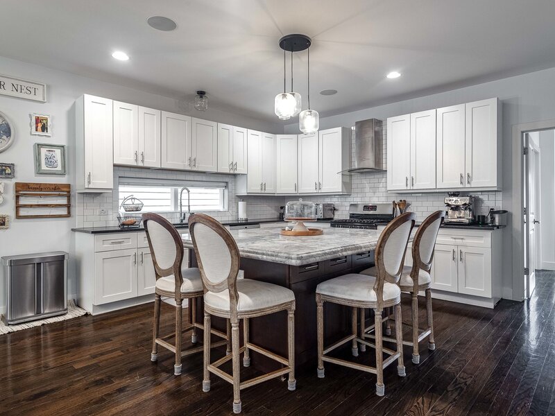 5041 N Normandy Avenue Chicago IL 60656