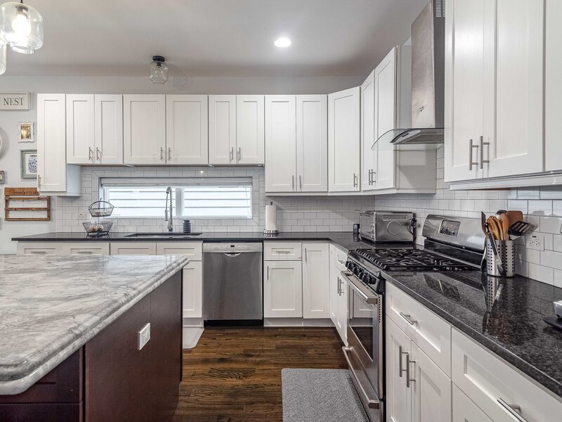5041 N Normandy Avenue Chicago IL 60656