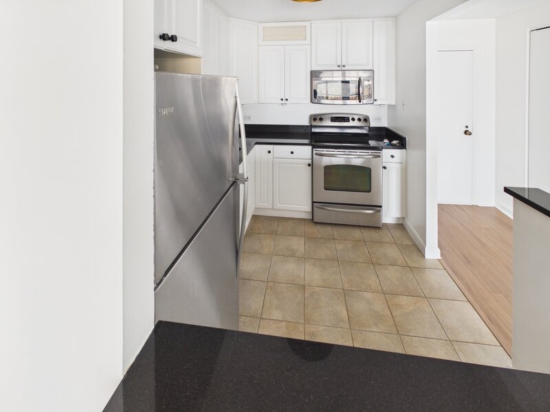 10 E Ontario Street Chicago IL 60611