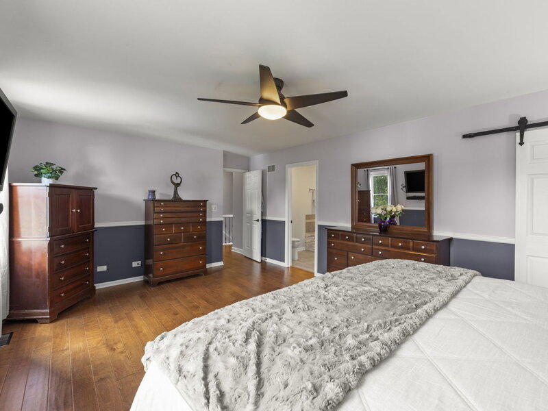 1608 Lois Ann Lane Naperville IL 60563