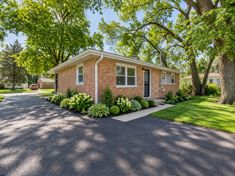 16100 Circle Drive Markham IL 60428
