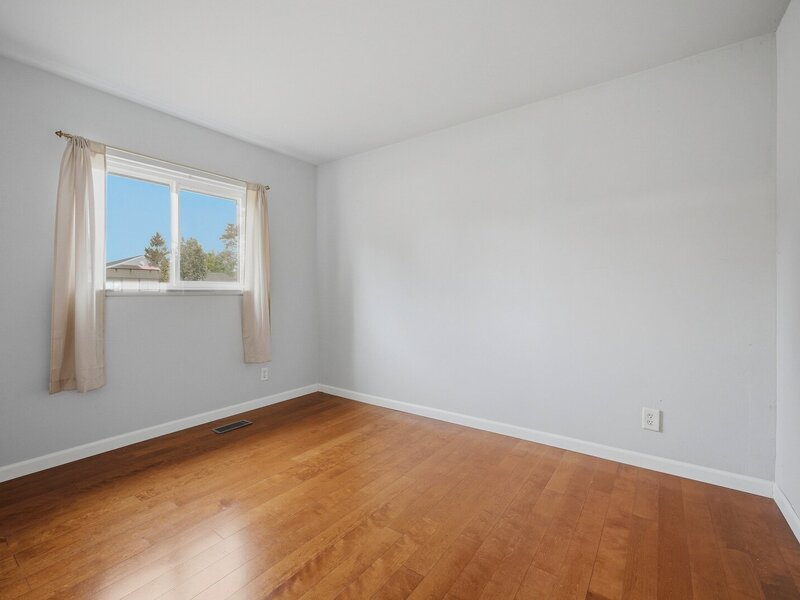 152 Malibu Drive Bolingbrook IL 60440