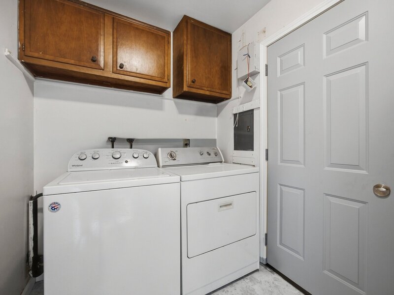 152 Malibu Drive Bolingbrook IL 60440