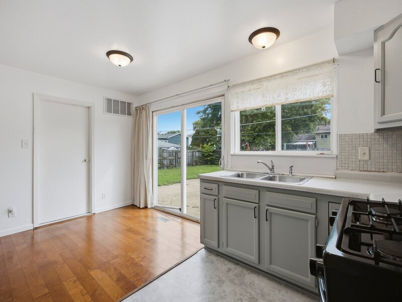 152 Malibu Drive Bolingbrook IL 60440