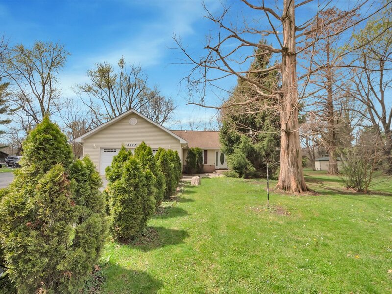 23336 S Kings Road Steger IL 60475
