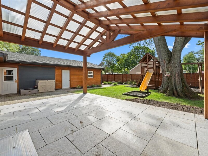 1720 Garfield Avenue Aurora IL 60506