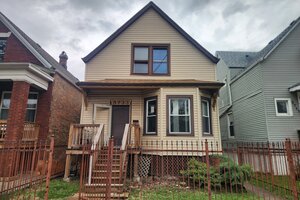Photo of 5733 S Wolcott Avenue Chicago IL 60636
