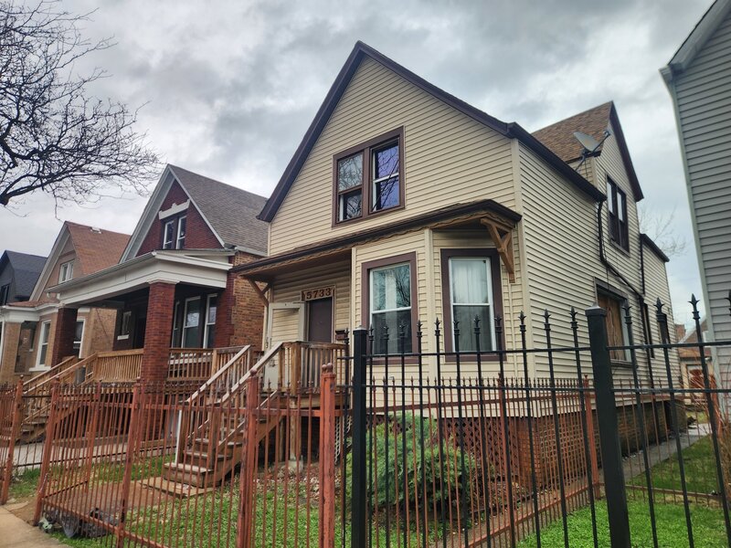 5733 S Wolcott Avenue Chicago IL 60636