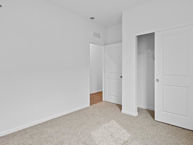 2909 Old Castle Road Joliet IL 60435