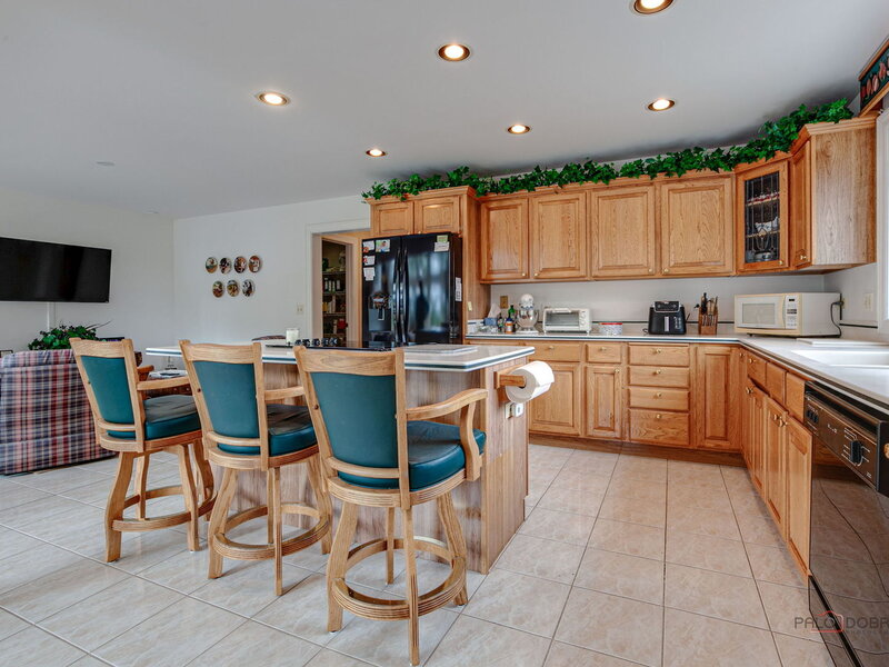 29325 N Callahan Road Wauconda IL 60084