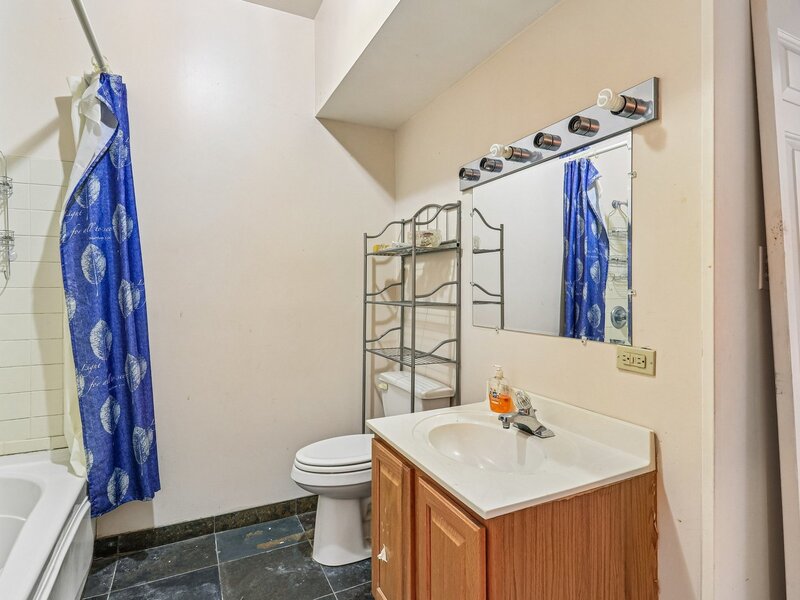 10540 S Maryland Avenue Chicago IL 60628