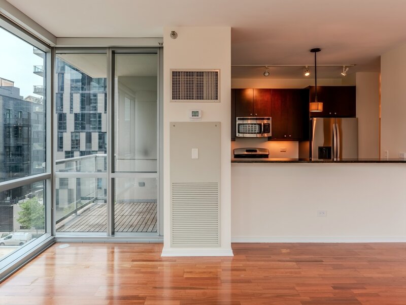 123 S Green Street Chicago IL 60607