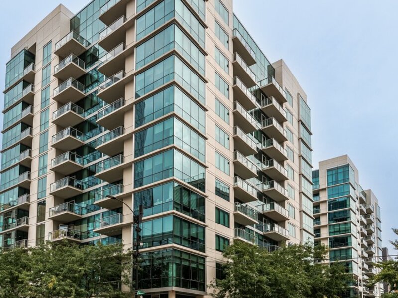 123 S Green Street Chicago IL 60607