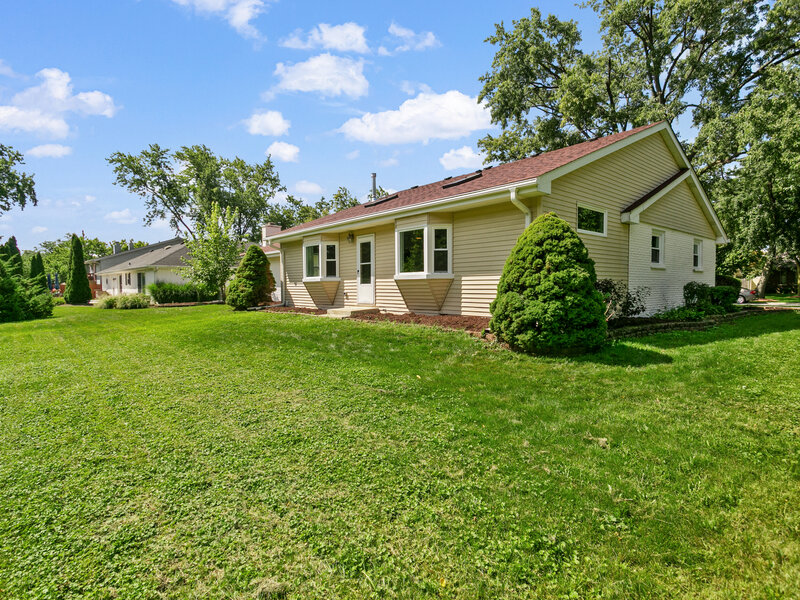 7721 Stevens Street Darien IL 60561