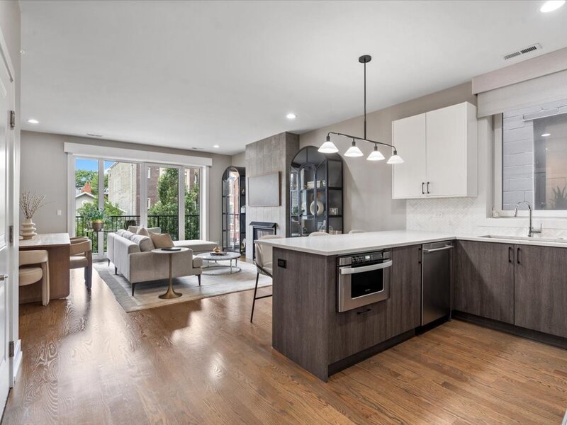 815 N Paulina Street Chicago IL 60622