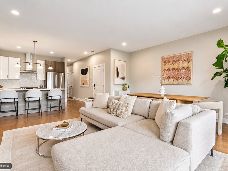 815 N Paulina Street Chicago IL 60622