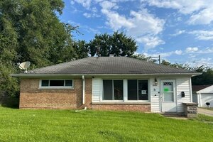 Photo of 16 Sauk Trail Park Forest IL 60466