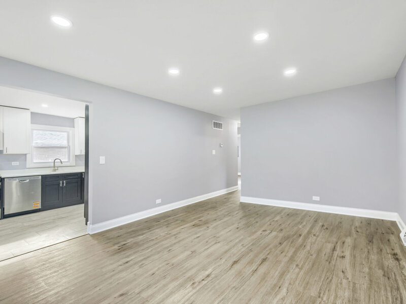 590 W 16th Street Chicago Heights IL 60411