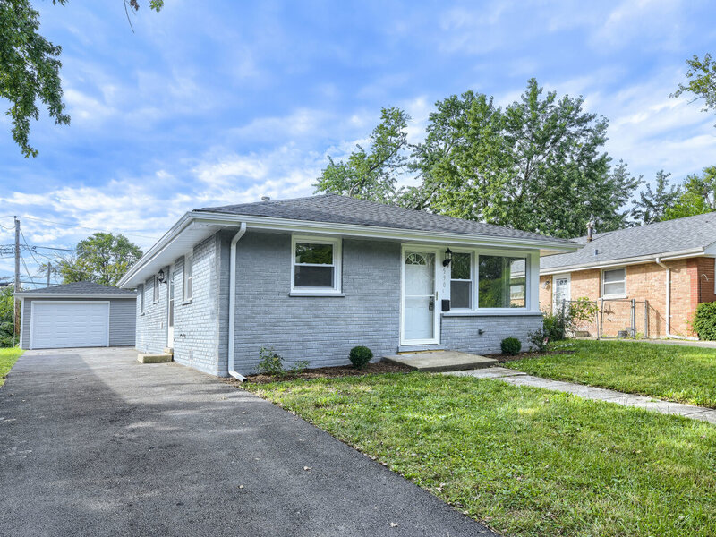 590 W 16th Street Chicago Heights IL 60411
