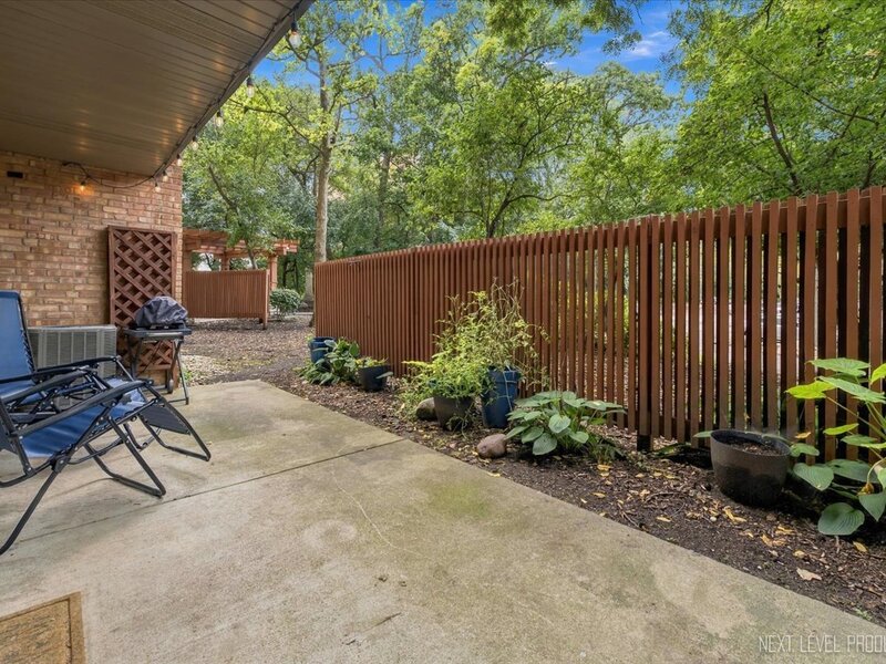 5900 Oakwood Drive Lisle IL 60532