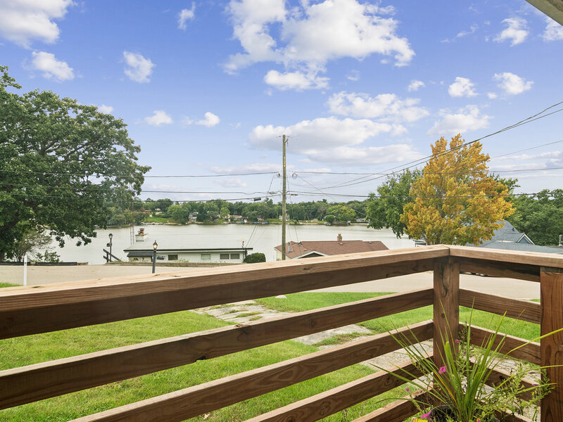 5506 E Lake Shore Drive Wonder Lake IL 60097